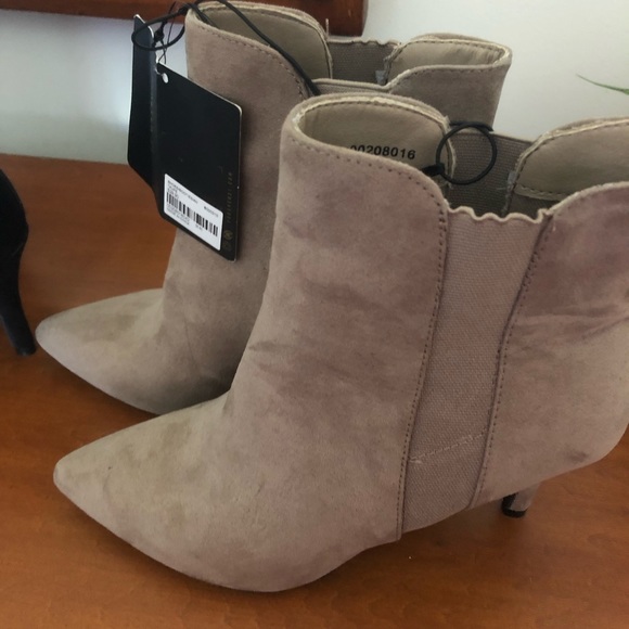 Forever 21 heels - Picture 6 of 7